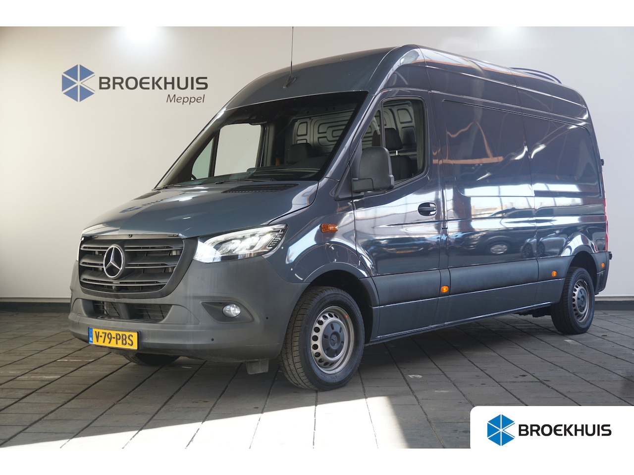 Mercedes-Benz Sprinter - 315 1.9 CDI L2H2 FWD | Achteruitrijcamera | Houten vloer in laadruimte | Navigatiesysteem - AutoWereld.nl