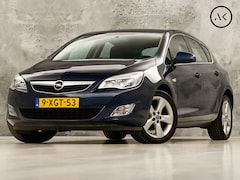Opel Astra - 1.6 Selection (CLIMATE, CRUISE CONTROL, SPORTSTOELEN, NIEUWE APK, NIEUWSTAAT)