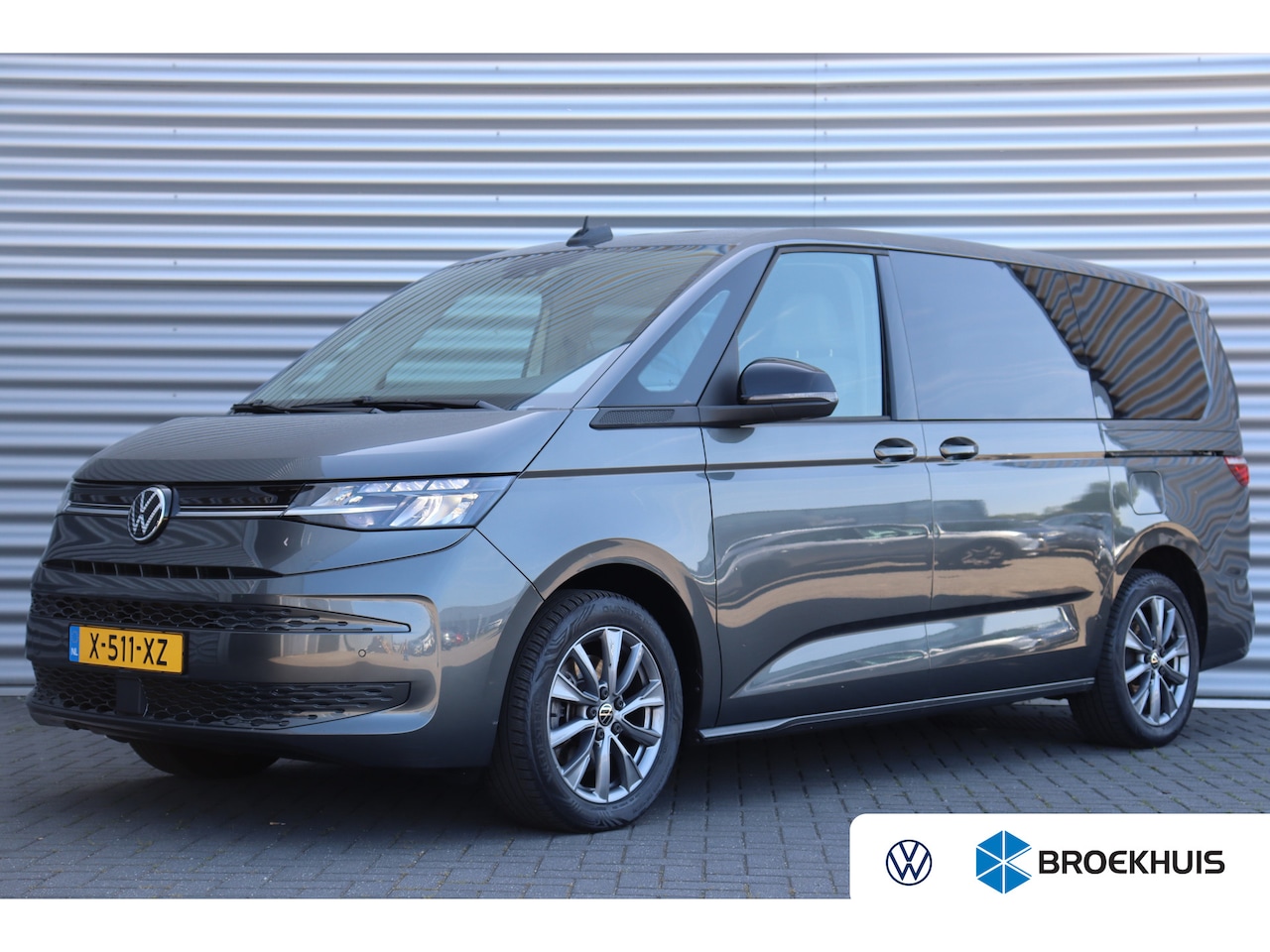 Volkswagen Multivan - 1.4 e-HYBRID 217PK L2 7-ZITS BUSINESS LIFE SOH 98,13% / NAVI / CLIMA / FULL-LED / PDC / 18 - AutoWereld.nl