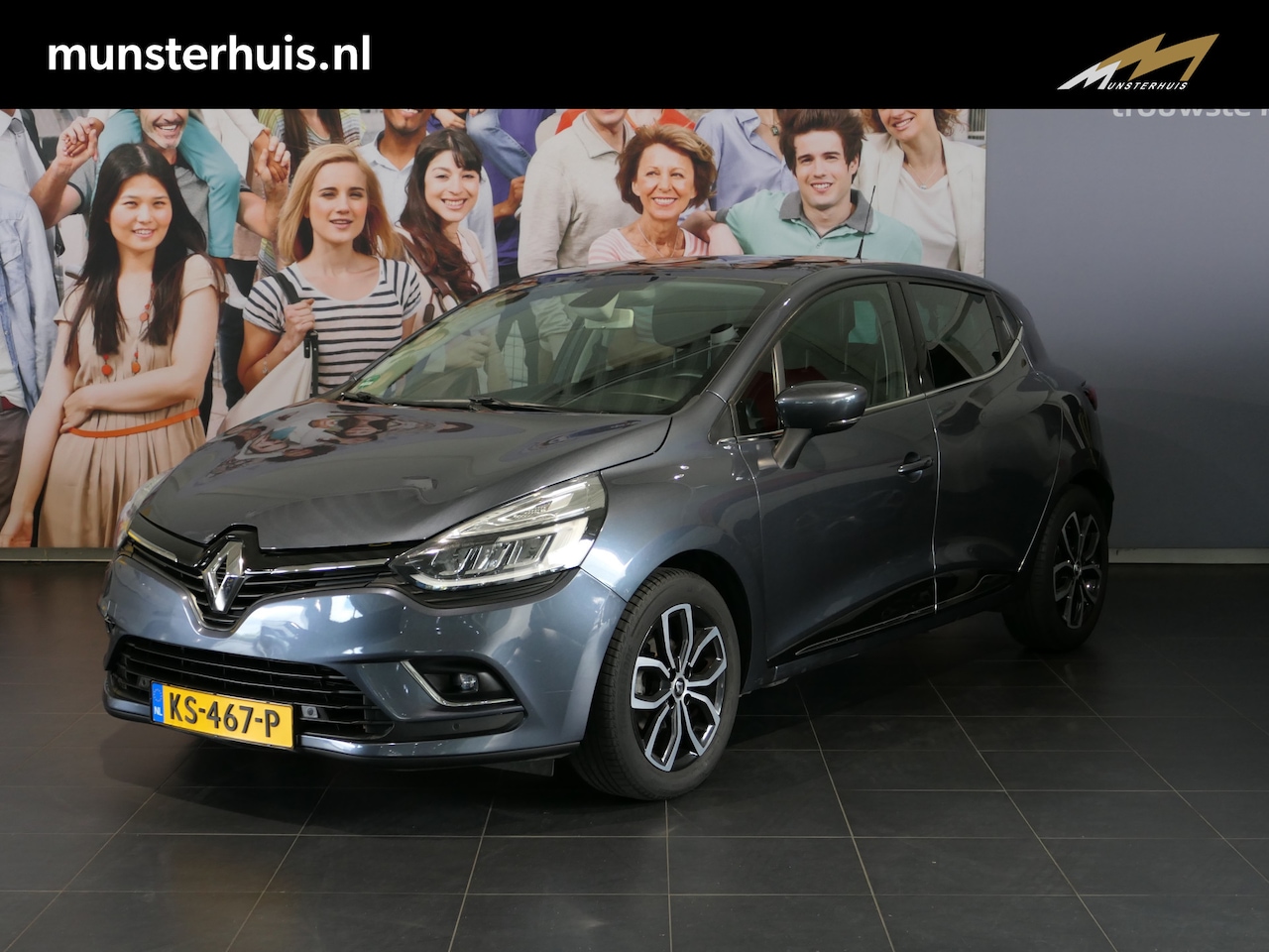 Renault Clio - 0.9 TCe Intens *Dealer onderhouden* - Panodak - Navi - Sensor V+A - Armsteun voor - AutoWereld.nl