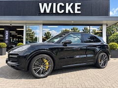 Porsche Cayenne - 4.0 Turbo S E-Hybrid 680 PK Pano Softclose Sportchrone Ventilatie