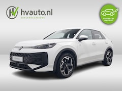 Volkswagen T-Roc - 1.5 ETSI 150PK R-LINE DSG7 | Trekhaak | El. achterklep | Camera | Cruise Adaptief