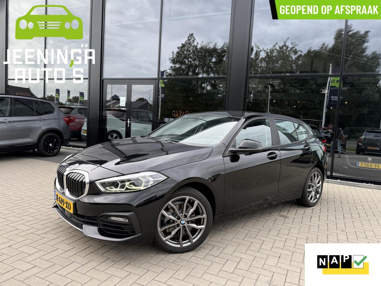 BMW 1-serie - 118i Business Edition|AfnTrekhaak|DAB|Clima|Navi - AutoWereld.nl