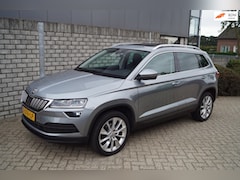 Skoda Karoq - 1.5 TSI ACT Style Business Autom Panodak Leder/Alcantara Navi Camera Clima Adaptieve Cruis