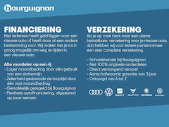 Volkswagen Golf - Life Edition 1.5 eHybrid 204 PK | Trekhaak | Stoel- & Stuurverwarming | Elektrisch verstel