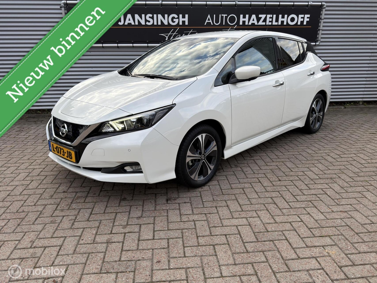 Nissan LEAF - N-Connecta 40 kWh |SOH 92% | 360° Camera | Stoel/Stuurverwarming | Navi | ACC | - AutoWereld.nl