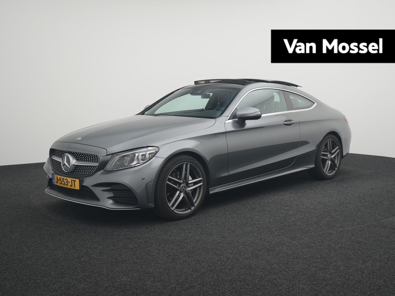Mercedes-Benz C-klasse Coupé - 200 4MATIC Premium Plus Pack AMG | PANORAMADAK | CARBON INTERIEUR | CAMERA | HALF LEDER | - AutoWereld.nl