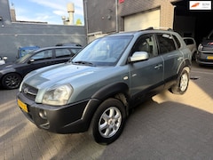 Hyundai Tucson - 2.7i V6 4WD Style