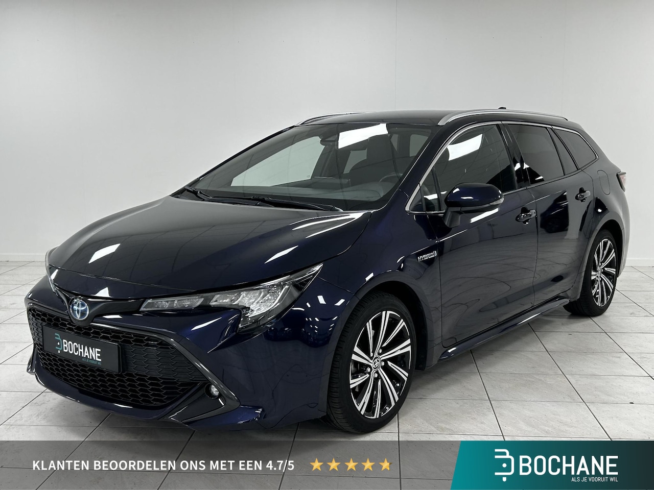 Toyota Corolla Touring Sports - 1.8 Hybrid Dynamic ACHTERUITRIJCAMERA | TREKHAAK | STOELVERWARMING - AutoWereld.nl