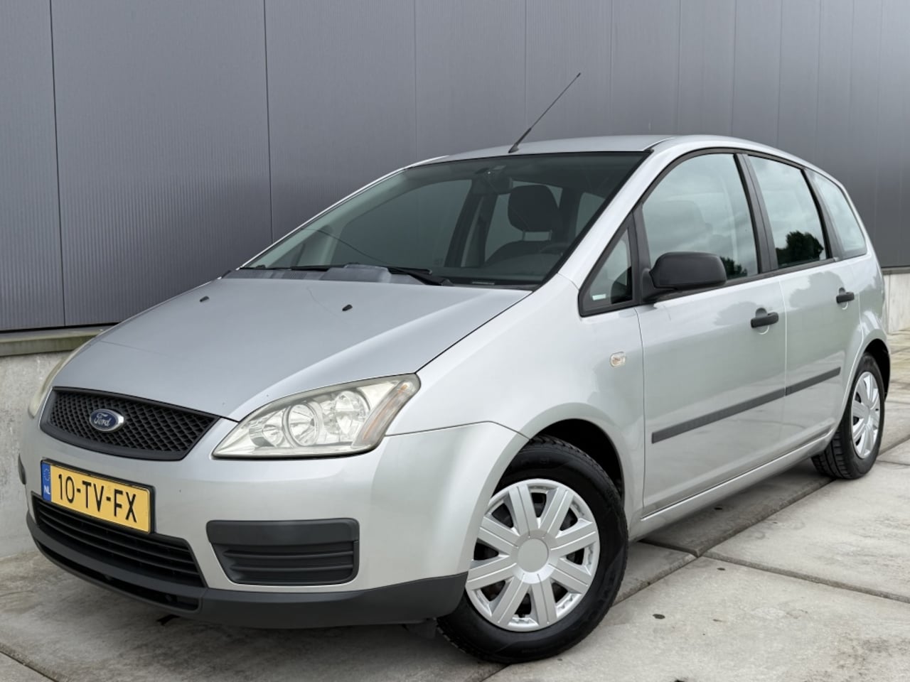 Ford Focus C-Max - 1.6-16V 101PK / Champion Edit / *NAP* / Camera / NW APK - AutoWereld.nl