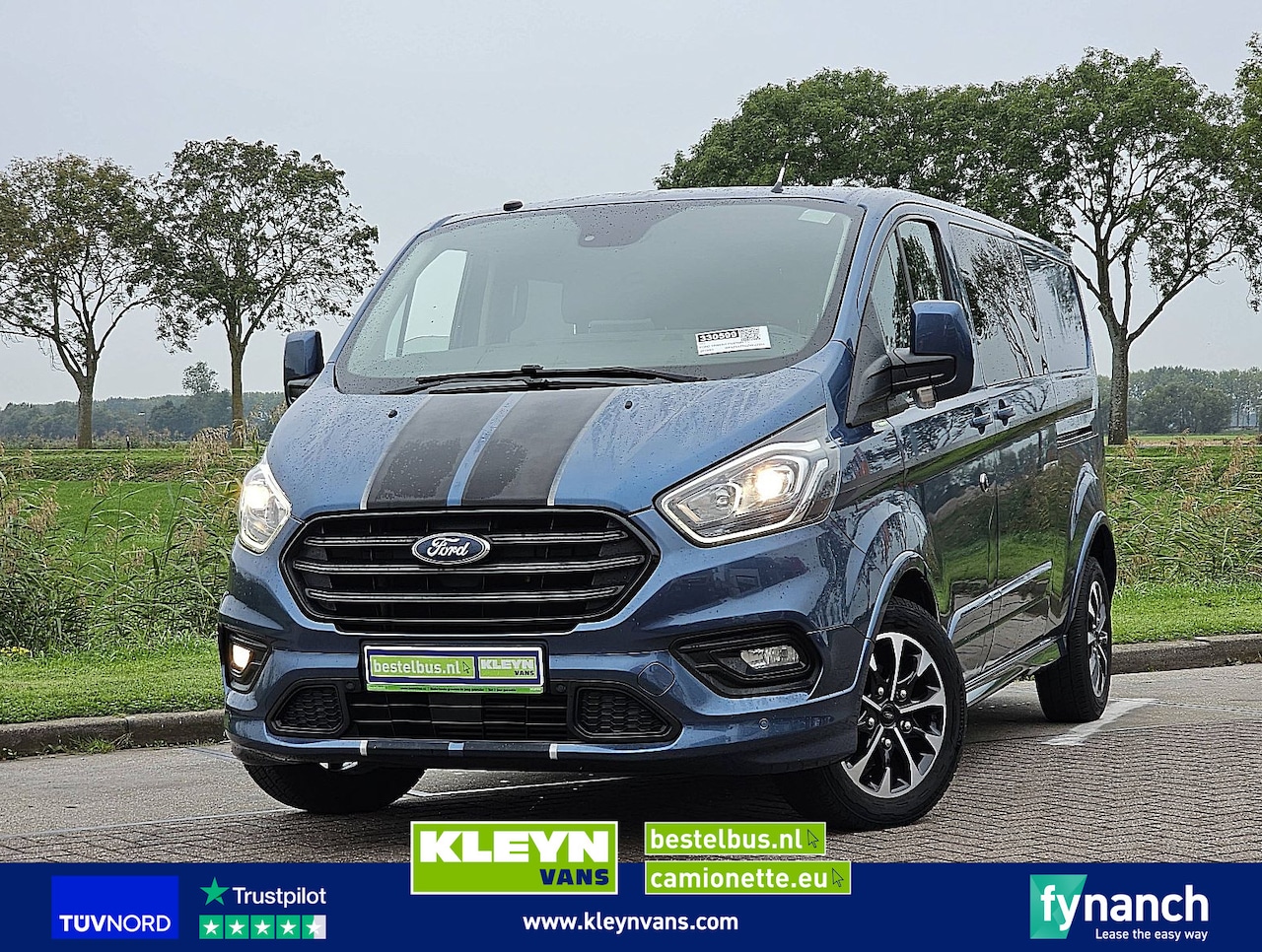 Ford Transit Custom - 2.0 L2 SPORT Dubbele Cabine Airco 170Pk Camera Trekhaak Euro6! - AutoWereld.nl