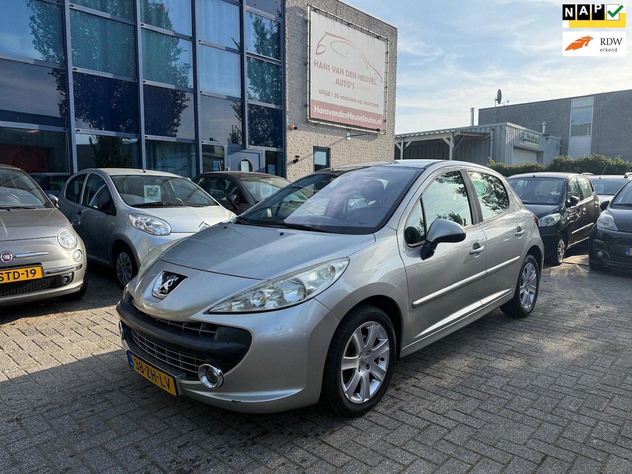 Peugeot 207 - 1.6 VTi XS Pack 1.6 VTi XS Pack 5-drs, AUTOMAAT, Clima, APK 09/26 - AutoWereld.nl