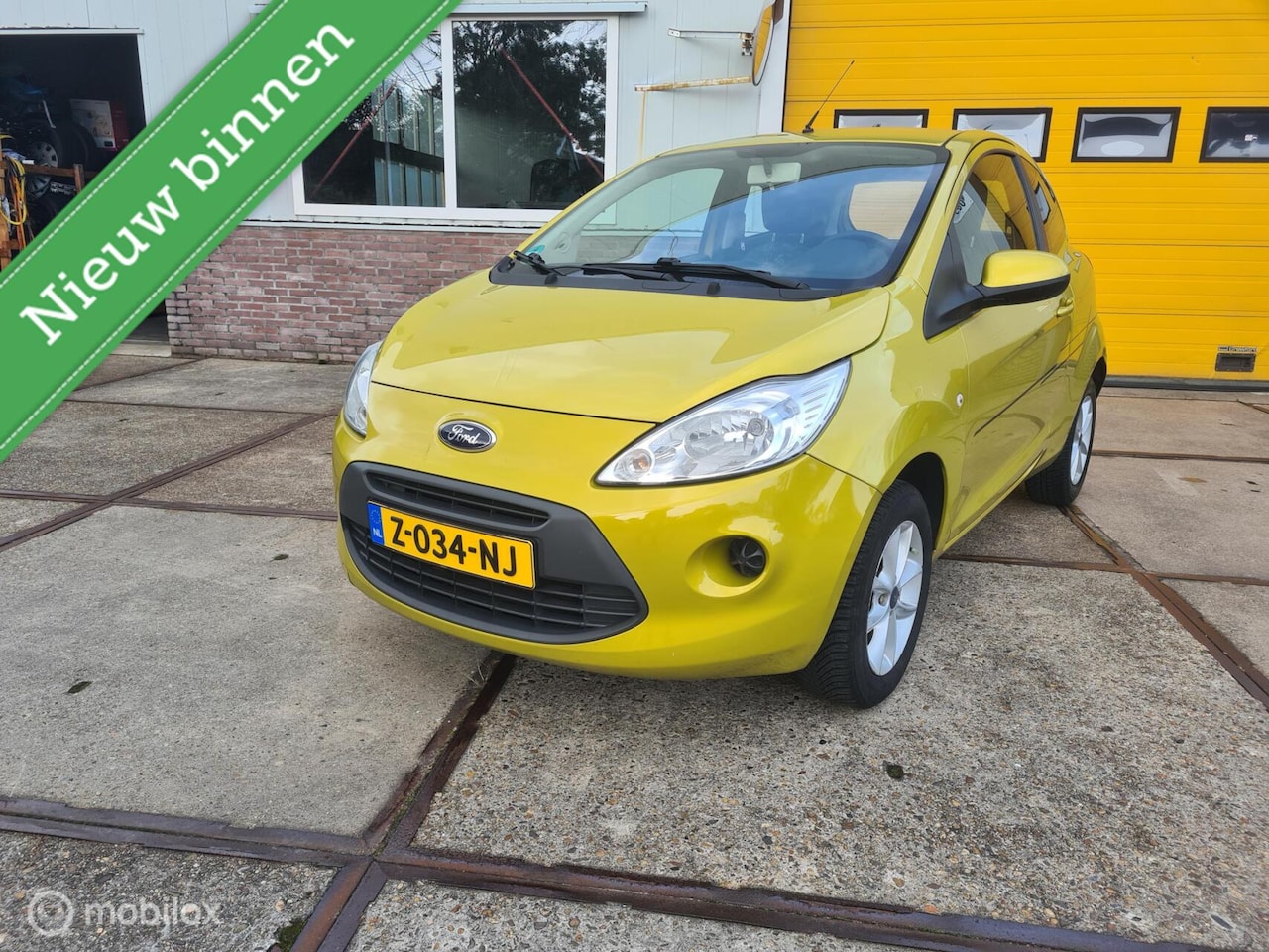 Ford Ka - 1.2 Titanium X start/stop bj 2015 - AutoWereld.nl