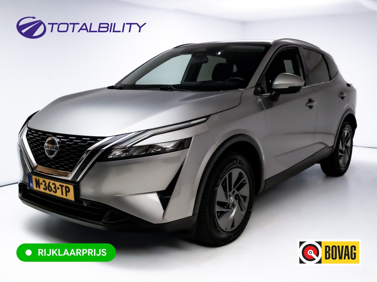 Nissan Qashqai - 1.3 MHEV Acenta | Panoramdak | Trekhaak | 360 camera | Adaptive Cruise | Navigatie | Clima - AutoWereld.nl
