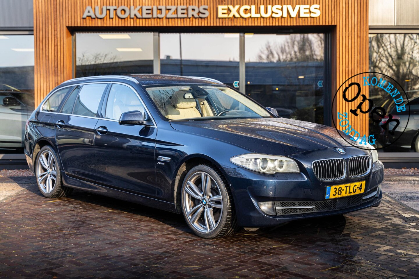 BMW 5-serie Touring - 528xi High Executive Panoramadak Leer - AutoWereld.nl