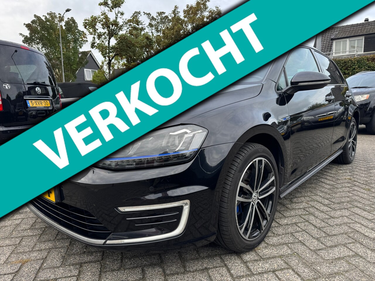 Volkswagen Golf - 1.4 TSI PHEV 204pk 5Drs DSG,Apk 12/5/27,Clima,Cruise,Nap,Navi - AutoWereld.nl