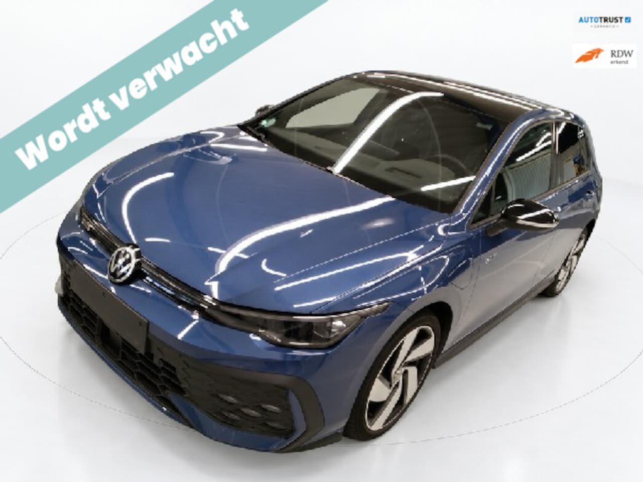 Volkswagen Golf - 1.5 eHybrid GTE|Automaat|Ledmatrix|Pano|Navi|Camera|Leder|Blackstyle|Head Up - AutoWereld.nl