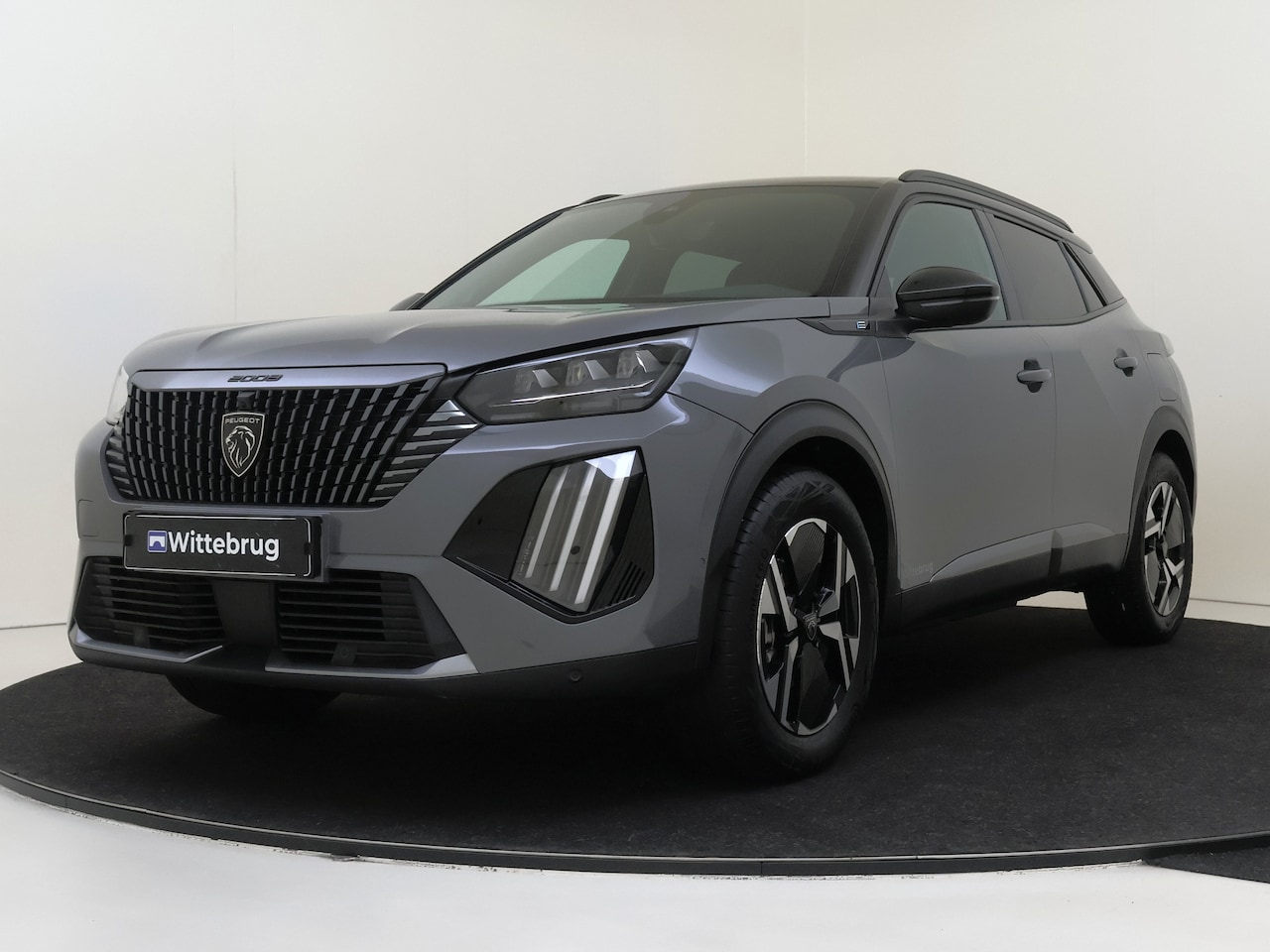 Peugeot e-2008 - EV GT 54 kWh DIRECT RIJDEN - RIJKLAAR - DRIVE ASSIST PLUS - AutoWereld.nl