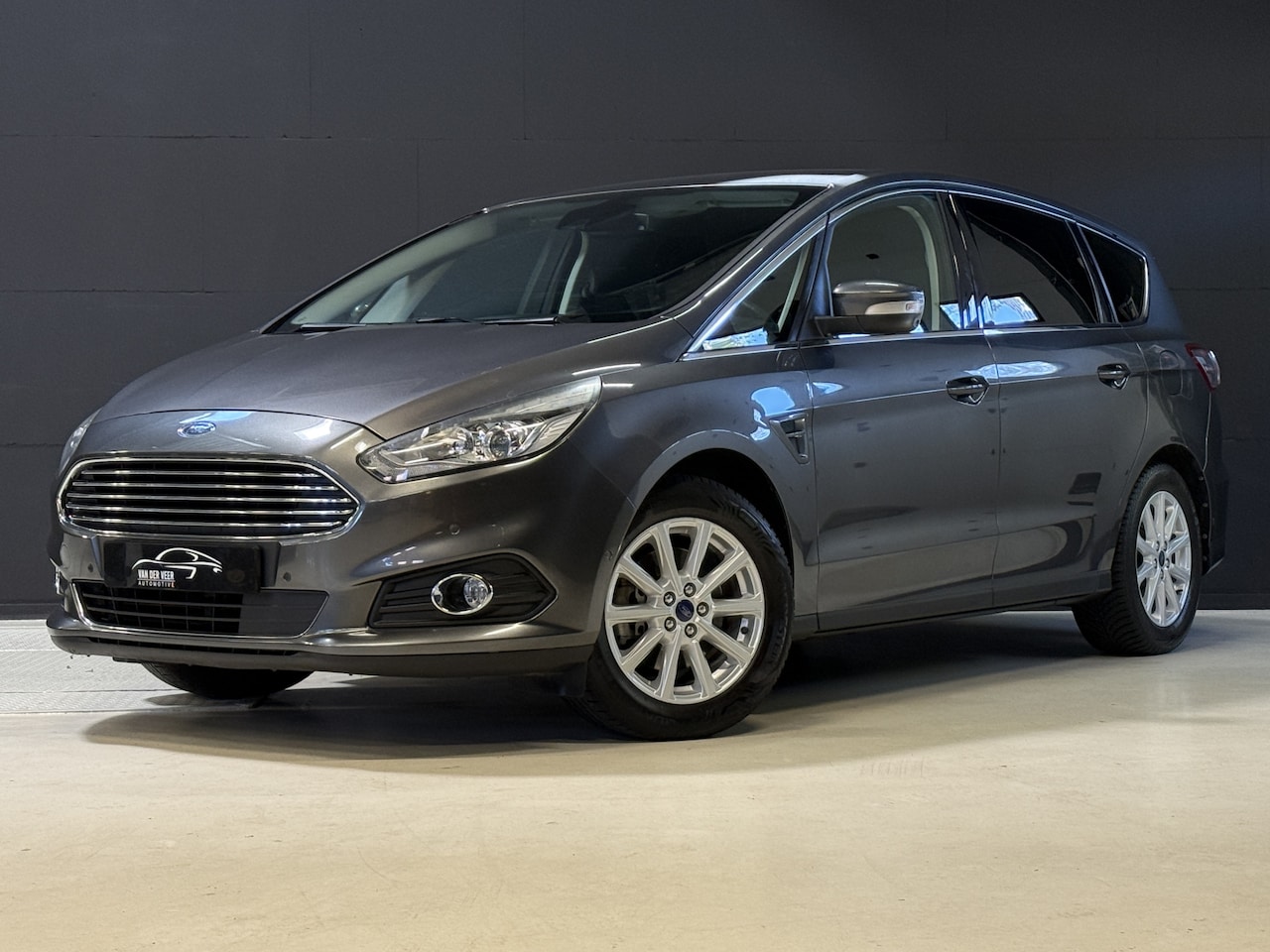 Ford S-Max - 1.5 Titanium 7p. | Stoel/stuur verwarming | Trekhaak | Apple Carplay - AutoWereld.nl