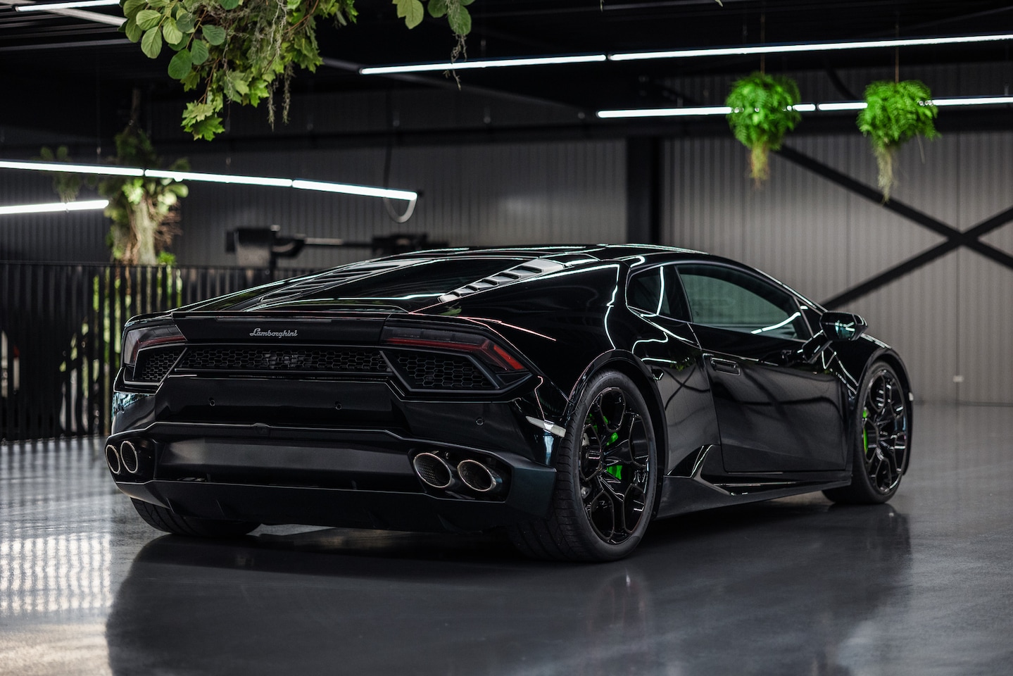 Lamborghini Huracán - 5.2 V10 LP580-2 5.2 V10 LP580-2 - AutoWereld.nl