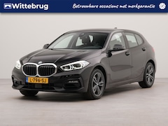 BMW 1-serie - 116i Executive Edition automaat | Apple Carplay | Navigatie | Sportstuur | Acheruitrij cam