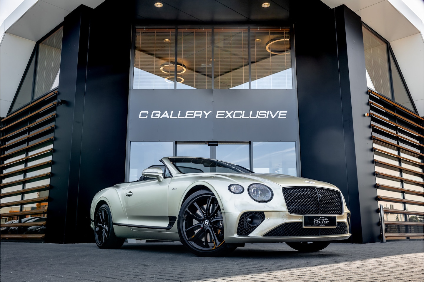 Bentley Continental GTC - 4.0 V8 Azure - Stoelkoeling | Massage | Memory - AutoWereld.nl