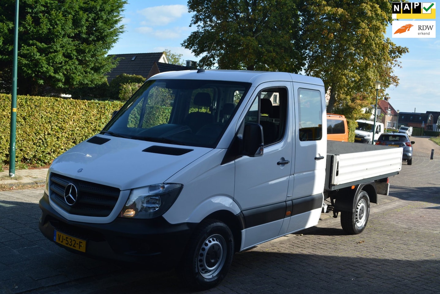Mercedes-Benz Sprinter - 210 2.2 CDI 366 DC 210 2.2 CDI 366 DC, Dubbele cabine, automaat, pick-up - AutoWereld.nl