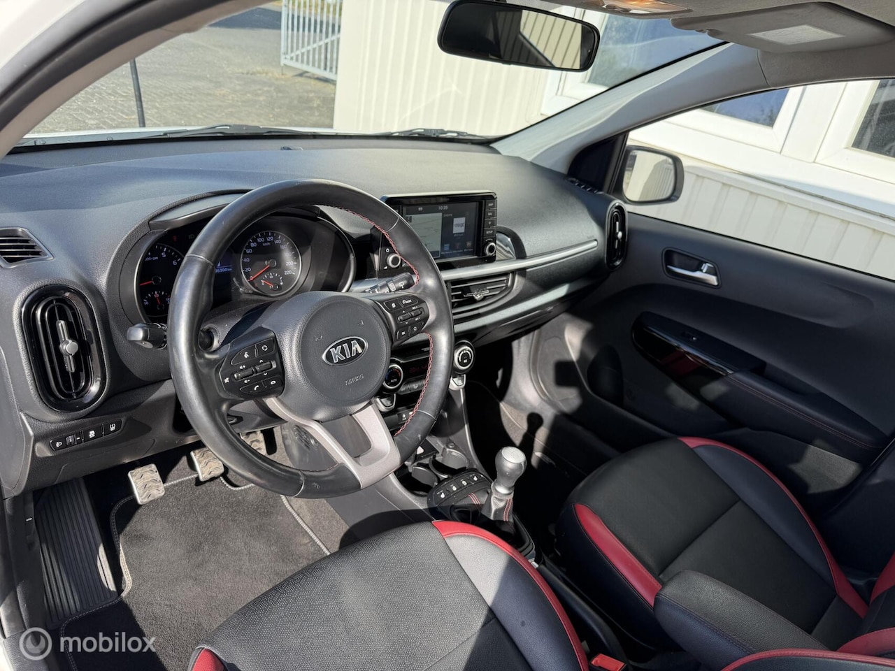 Kia Picanto - 1.2 CVVT GT-Line Navigatie Camera Keyless Xenon - AutoWereld.nl