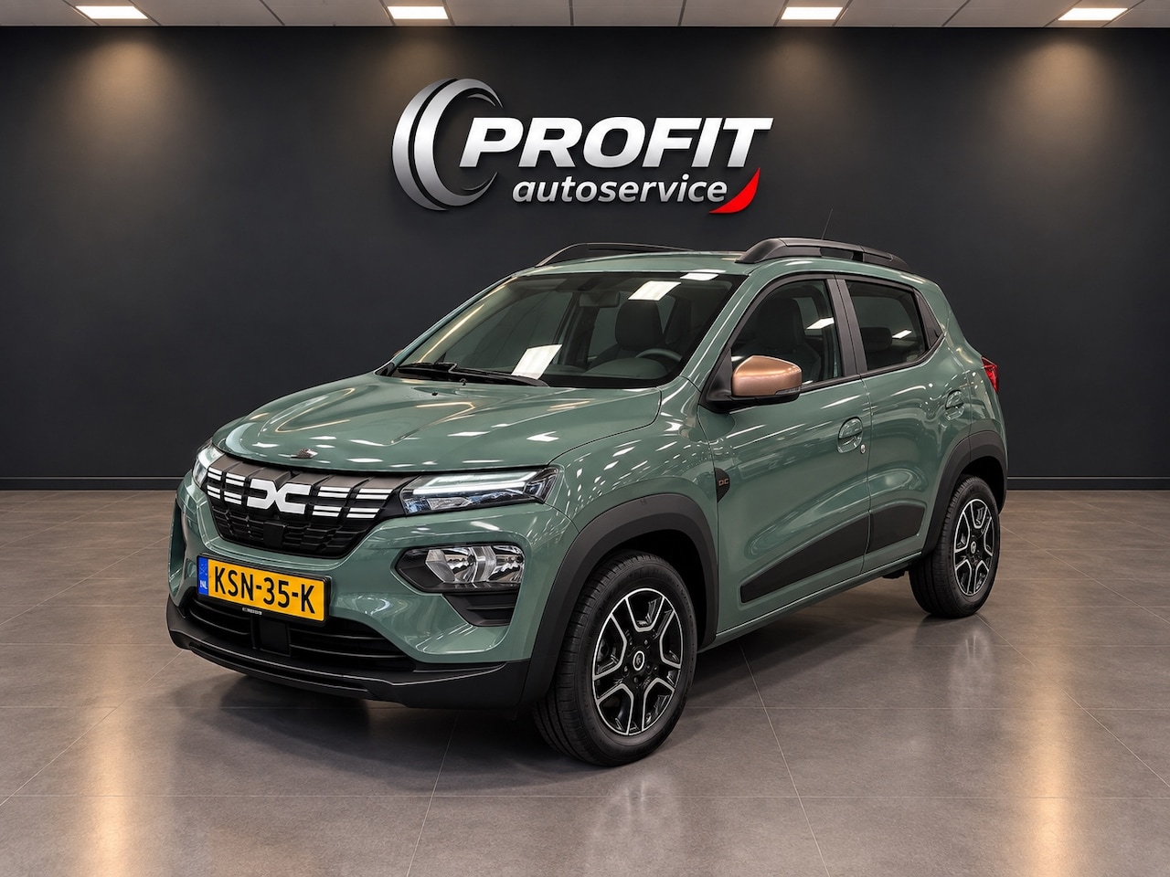 Dacia Spring - Extreme 27 kWh / Lederen bekleding / Camera ! - AutoWereld.nl