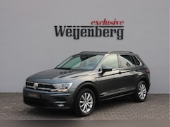 Volkswagen Tiguan - 1.5 TSI DSG Massage Trekhaak ACC