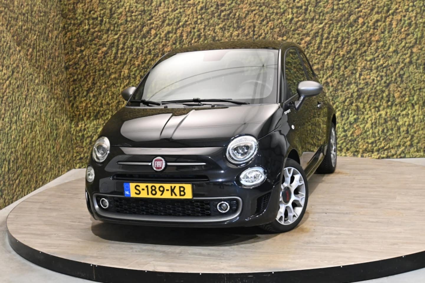 Fiat 500 - 1.0 Hybrid Sport | Carplay | Cruise | PDC - AutoWereld.nl