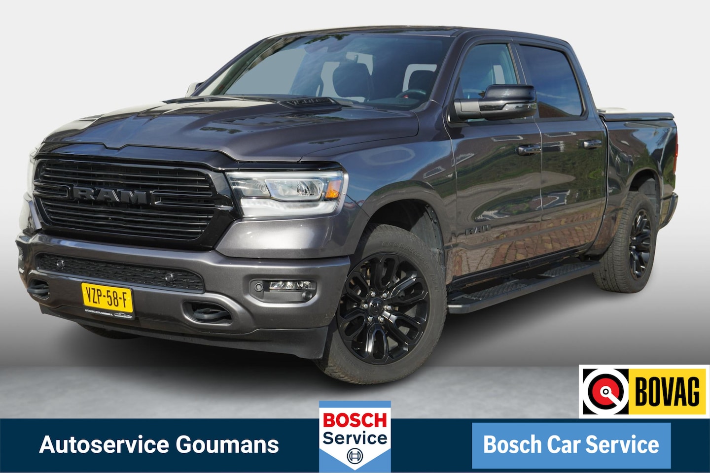 Dodge Ram 1500 - 5.7 V8 4x4 Crew Cab Laramie Schuifdak Kyless Prins - AutoWereld.nl
