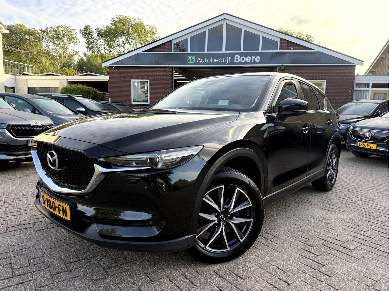 Mazda CX-5 - 2.0 SkyActiv-G 160 Luxury 4WD Trekhaak, Stoel/stuurverwarming, 19''Lmv - AutoWereld.nl