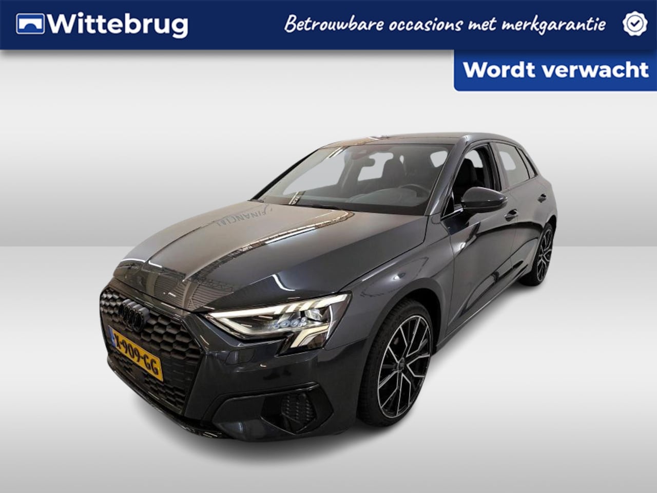Audi A3 Sportback - 30 TFSI Advanced edition / AUTOMAAT/ CRUISE/ PARKEER SENSOREN/ KEYLESS/ DIGITAL DASH/ NAVI - AutoWereld.nl