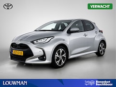 Toyota Yaris - 1.5 Hybrid 115 Dynamic Comfort Pack | BTW voertuig | Dodehoek detectie | Parkeersensoren v