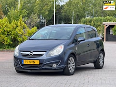 Opel Corsa - 1.4- Edition | Airco | Cruise control | Elektrische ramen en spiegels | Getint glas | LM v
