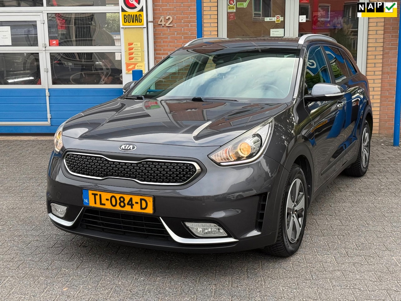 Kia Niro - 1.6 GDi Hybrid DynamicLine 1.6 GDi Hybrid DynamicLine - AutoWereld.nl