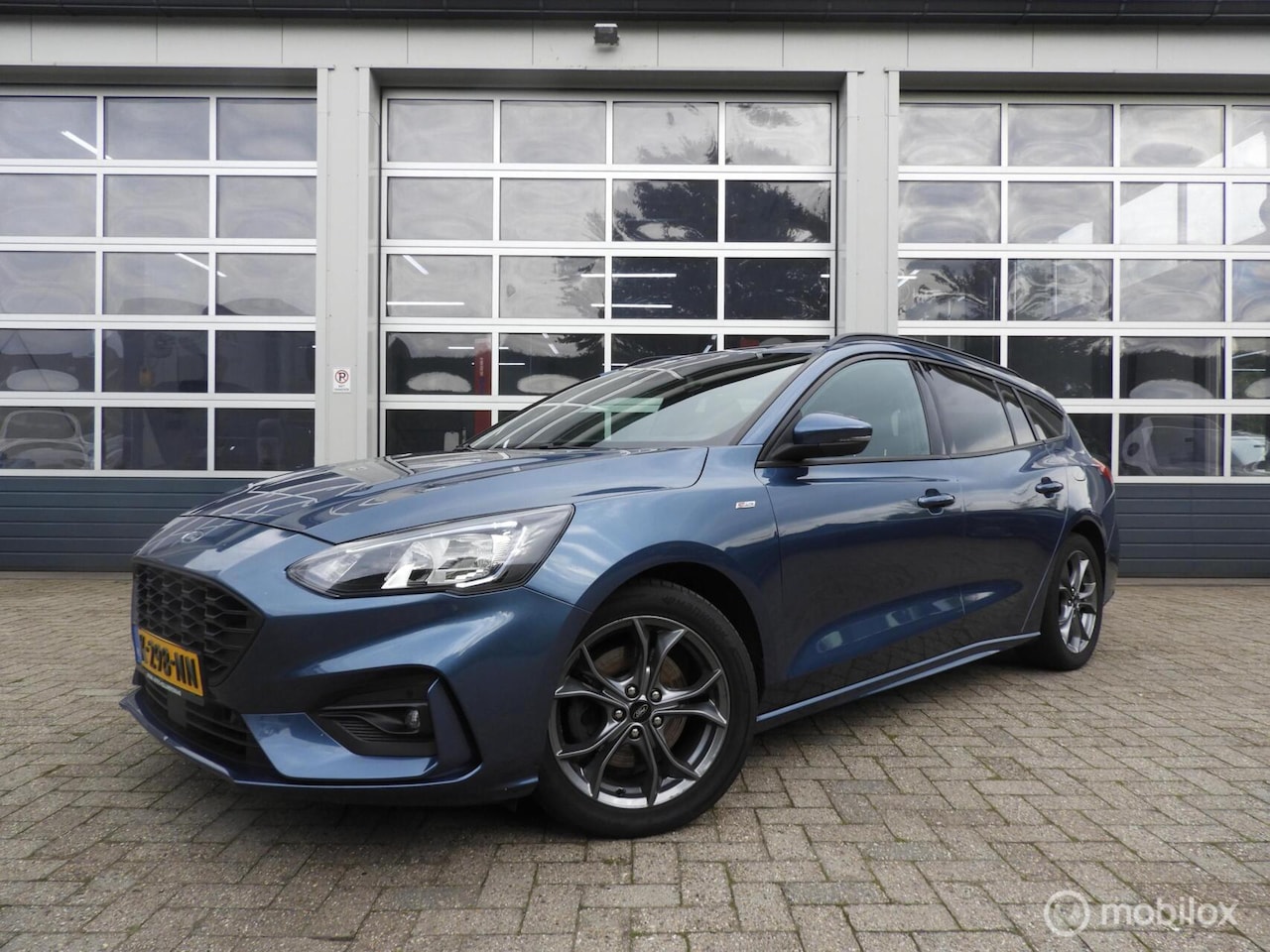 Ford Focus Wagon - 1.5 EcoBlue ST Line - AutoWereld.nl