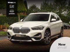 BMW X1 - xDrive25i | BOMVOL | Uniek | Carplay|Trekhk|PearlWeiss|HUD|Zie tekst