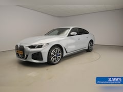 BMW i4 - Gran Coupé eDrive35 | M-Sportpakket | LED | Leder | HUD | Active cruise | Sportstoelen | D
