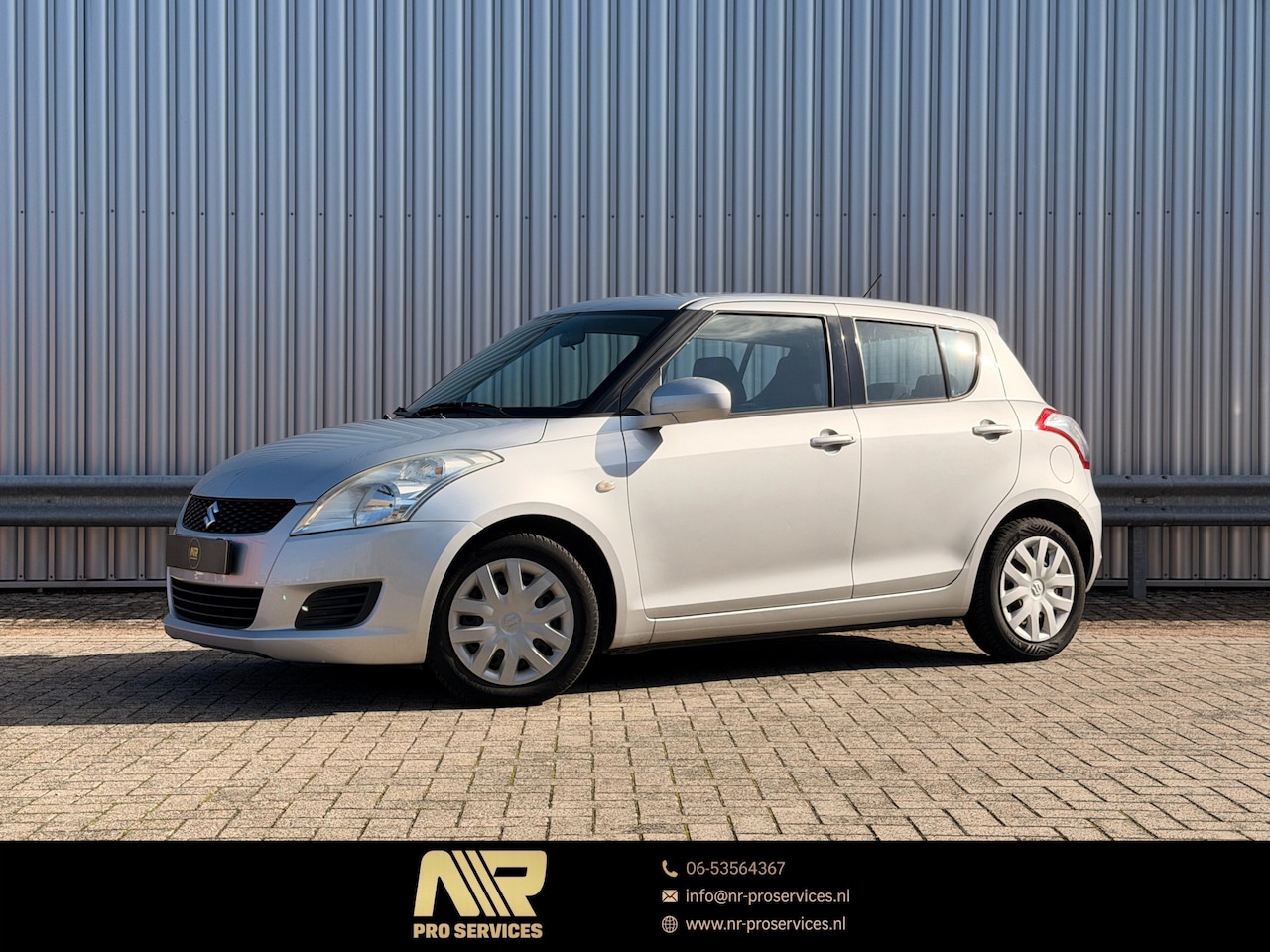 Suzuki Swift - 1.2 Comfort 5 Deurs | Automaat | AIRCO | Dealer onderhouden - AutoWereld.nl