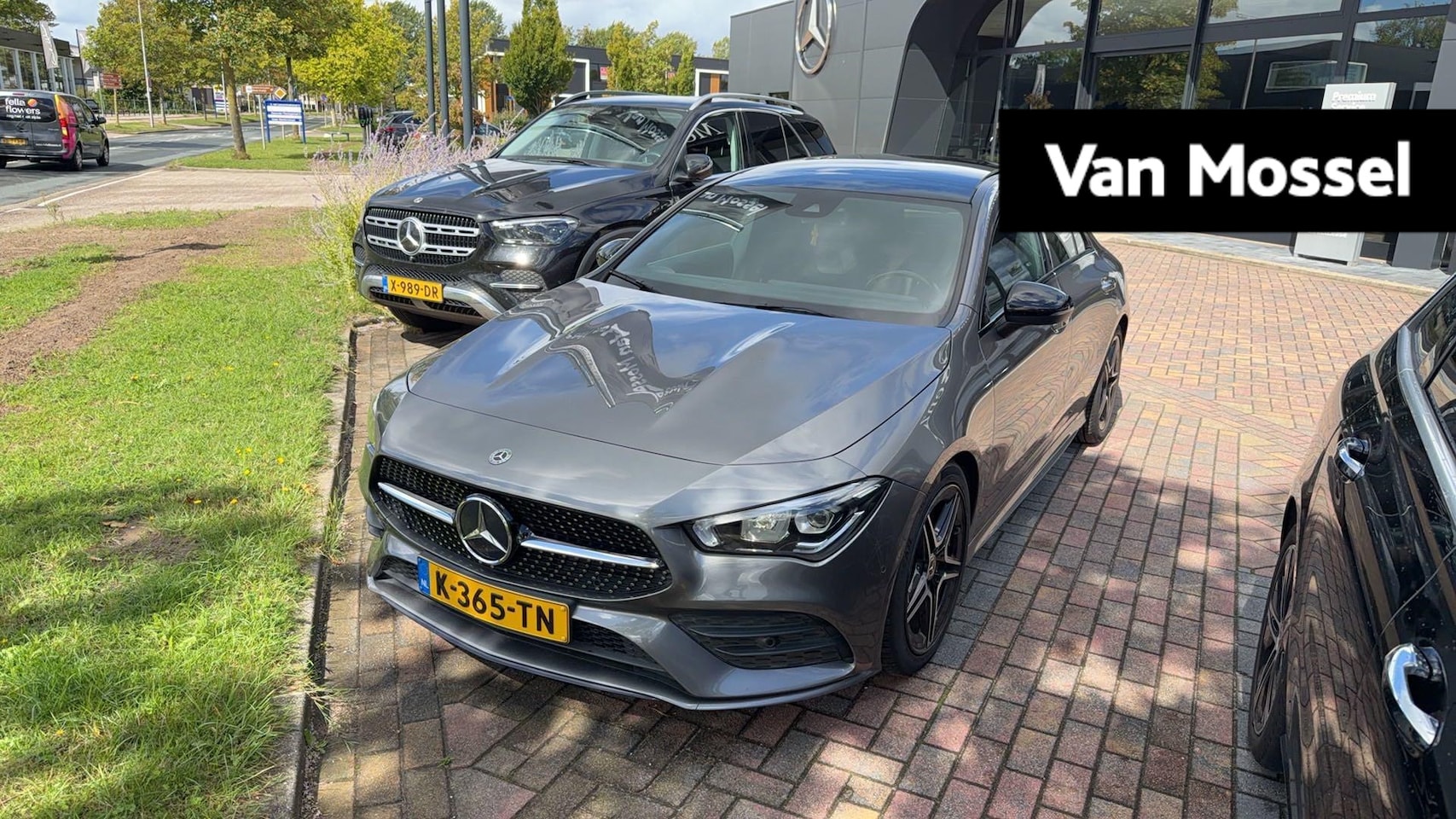 Mercedes-Benz CLA-Klasse - 180 Business Solution AMG VEWACHT !! | AUTOMAAT | PANORAMADAK | AMG PAKKET | VIRTUEEL | NA - AutoWereld.nl