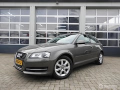 Audi A3 - 1.4 TFSI Xenon , schuifdak