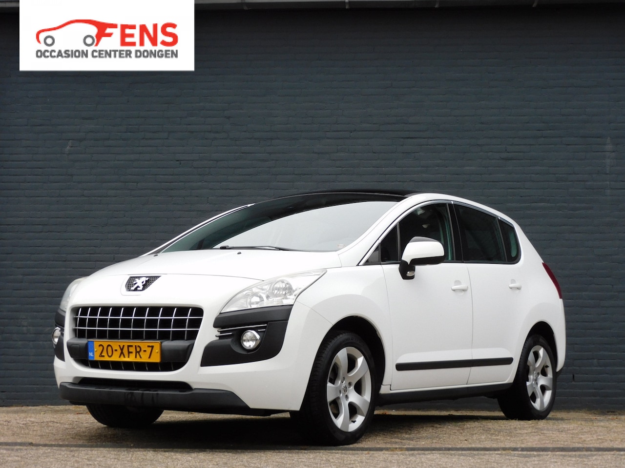 Peugeot 3008 - 1.6 e-HDI Active AUTOMAAT! PANODAK! NAVI! BLUETOOTH! CRUISE! CLIMA! APK T/M 13-6-2027! - AutoWereld.nl