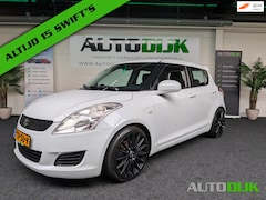 Suzuki Swift - 1.2 Black&White Edition | *Carplay