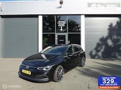 Volkswagen Golf - 1.5 eTSI Style /AUTO /NAP/PANODAK