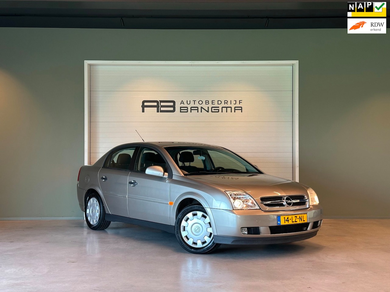 Opel Vectra - 1.8-16V COMFORT NAVIGATOR|CLIMA AIRCO|2e EIGENAAR|NL-AUTO MET 95.685 KM NAP!|NIEUWE APK+ON - AutoWereld.nl