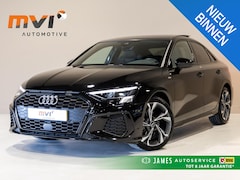 Audi A3 Limousine - 30 TFSI 2x S-Line edition / 110pk / Panorama dak / Trekhaak /