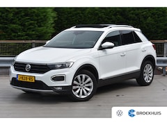 Volkswagen T-Roc - 1.5 TSI 150PK Sport Business R DSG | PANORAMADAK | CAMERA | STOELVERW. | NAVIGATIE | ADAPT