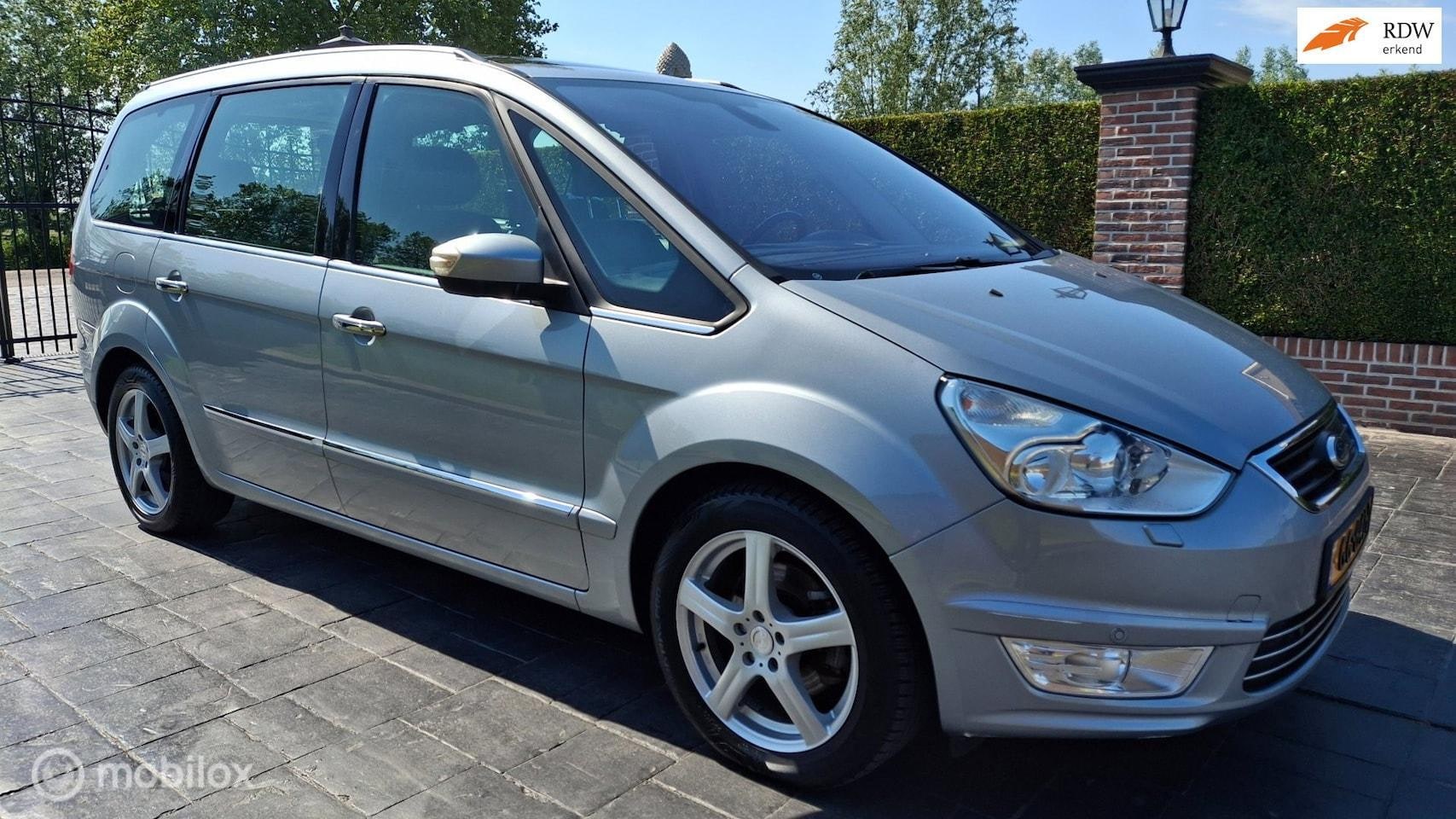 Ford Galaxy - 2.0 SCTi Automaat 7 pers Leder Pano Navi Camera Keyless start&Go Inruil Mogelijk - AutoWereld.nl